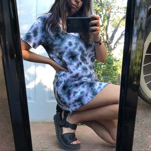 tie dye t-shirt dress 🦋